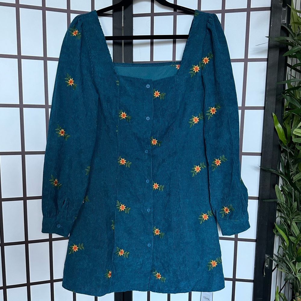 NWT Cider Corduroy Button Up Dress with flower details